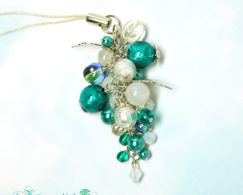 ミッフィー　とんぼ玉　ストラップ とんぼ玉ストラップ＊Green×White 携帯ストラップ beads
