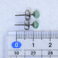 （1 件）祖母綠耳環（3.5 毫米，鈦柱） 第5張的照片