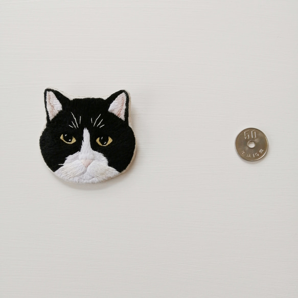 【限定1点】猫刺繍のブローチ　Lotta 5枚目の画像