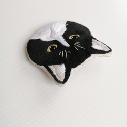 【限定1点】猫刺繍のブローチ　Lotta 4枚目の画像