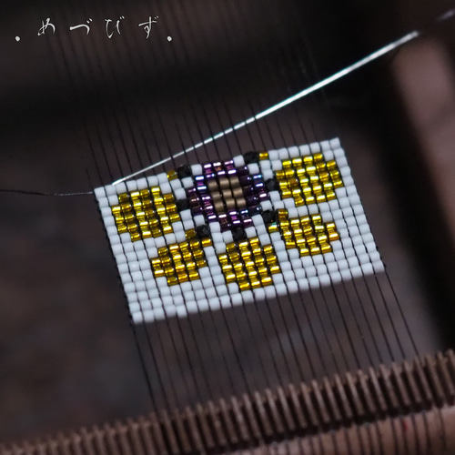 ビーズ織りのミニミニポシェットネックレス フラワー ネックレス