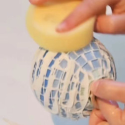 ガーデンライト ハンドメード 行燈 太陽光 屋外照明 防雨タイプ ステンドグラス ランプ 庭園灯 外灯 エクステリア 9枚目の画像