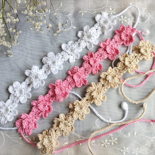 お花のヘアバンド」お出かけやお誕生日会、撮影などにぜひ♪ 雑貨