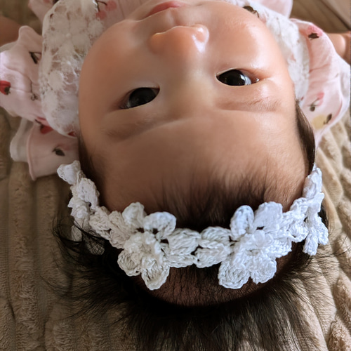 お花のヘアバンド」お出かけやお誕生日会、撮影などにぜひ♪ 雑貨