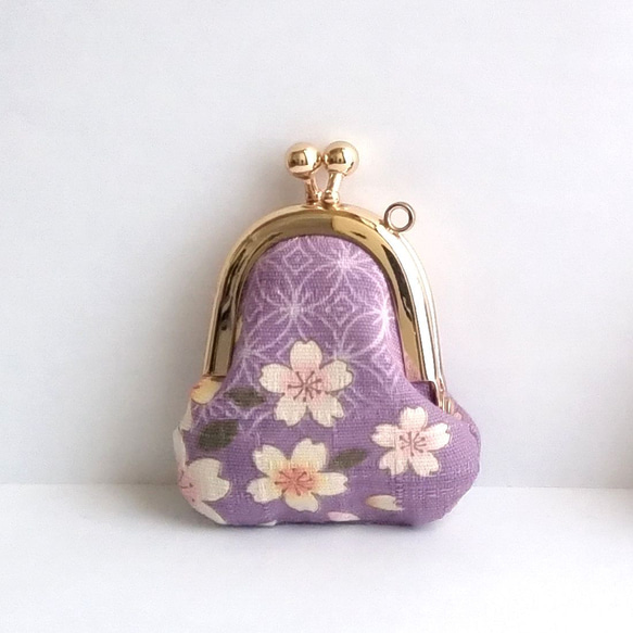 小さいがま口♪豆姫♪小さい財布,小銭入,ポーチ,サコッシュ,clasp,桜,桜吹雪,お花見,cherry blossom 2枚目の画像