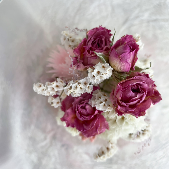 お花を閉じ込めたガラスドーム（ピンク) ボトルフラワー　結婚祝い　引越し祝い　ギフト　結婚祝い　母の日 8枚目の画像