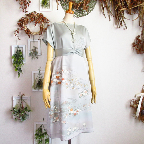 大きめサイズ】着物ドレス◎流菊◎細見え縦長シルエット&オールシーズンOK