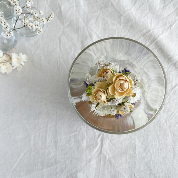 お花を閉じ込めたガラスドーム（ナチュラル) ボトルフラワー　結婚祝い　引越し祝い　ギフト　結婚祝い　母の日 7枚目の画像