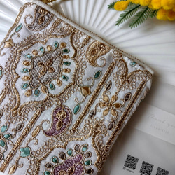 【12㌢ファスナー】虹色　インド刺繍ポーチ　ザリ刺繍　プレゼント　両面　ポーチ 大きめ 3枚目の画像