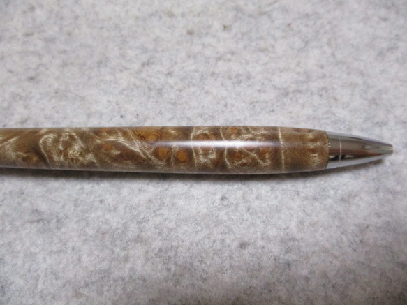 楓(カエデ)瘤　ブドウ杢　キヌカオイル仕上げ　木軸ボールペン　　　 8枚目の画像
