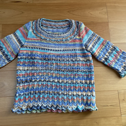 新品　段染め毛糸使用　手編みセーター 1枚目の画像