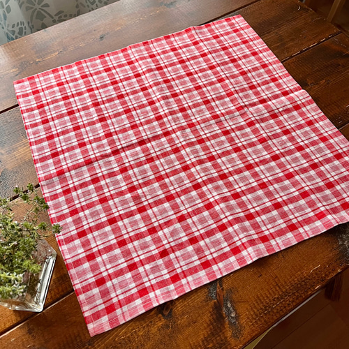 イタリアンリネン 赤いチェックのランチクロス【送料無料】 その他
