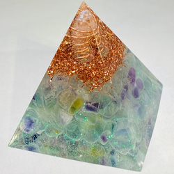 ≪受注制作≫フローライト【集中力UP・思考力UP・浄化】フラワーオブライフ六芒星 ピラミッド型 オルゴナイト 4枚目の画像