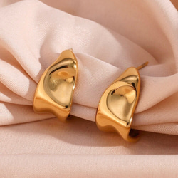 【May's】18k Gold Plated Earrings 18金ゴールドプレートフープピアス 7枚目の画像