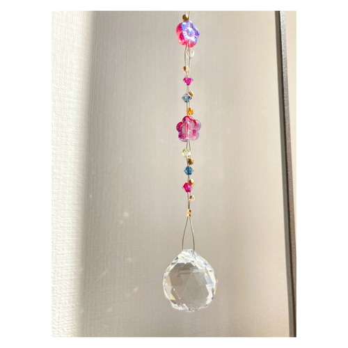 サンキャッチャー♡ハンドメイド「ベリーピンクのキラキラブーケ♡」