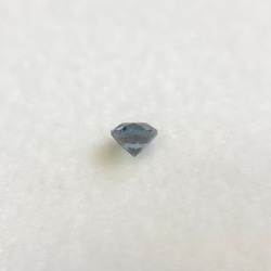 カラーチェンジガーネット 約0.09ct 約2.5mm マダガスカル産 4枚目の画像