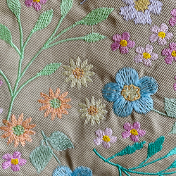 パステル色のお花刺繍ミニトートバッグ 4枚目の画像