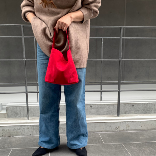 荷物をポンポン放り込みたいあなたへ♡」長財布が横に入る本革ワン