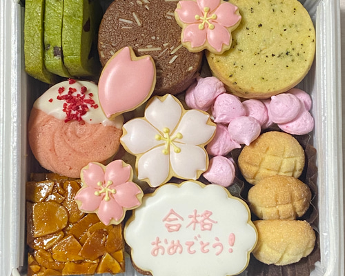 桜舞うクッキー缶 ＊4/26〜お届け クッキー detour 通販