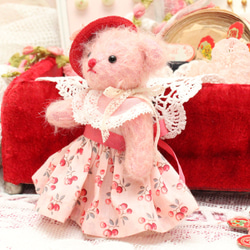 小さな小さなドレスベア♡ピンクのモヘア製テディベア　アンティーク素材で作ったドレスとお帽子 4枚目の画像