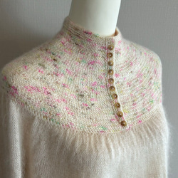 手編みセーター『hedgehog Fibres』『Isager』高級品質毛糸 (白) 1枚目の画像