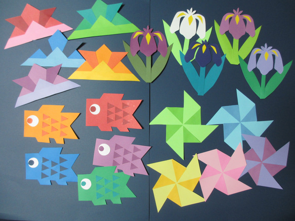 ミニこい・かぶと・かざぐるま・花しょうぶ 〈5月の壁面〉 画用紙 壁面