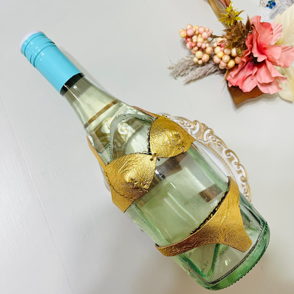 ボトルランジェリー ゴールド 本革 ワイン 日本酒 母の日 面白いグッズ ワインボトル ミニチュア ブラ パンツ 2枚目の画像