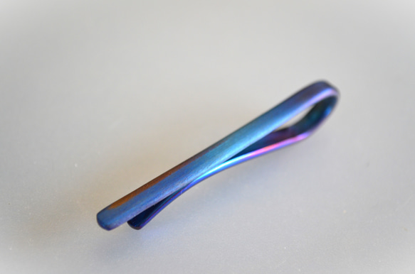 Titanium tie bar・純チタンネクタイピン=マットブルー51mmB= 1枚目の画像