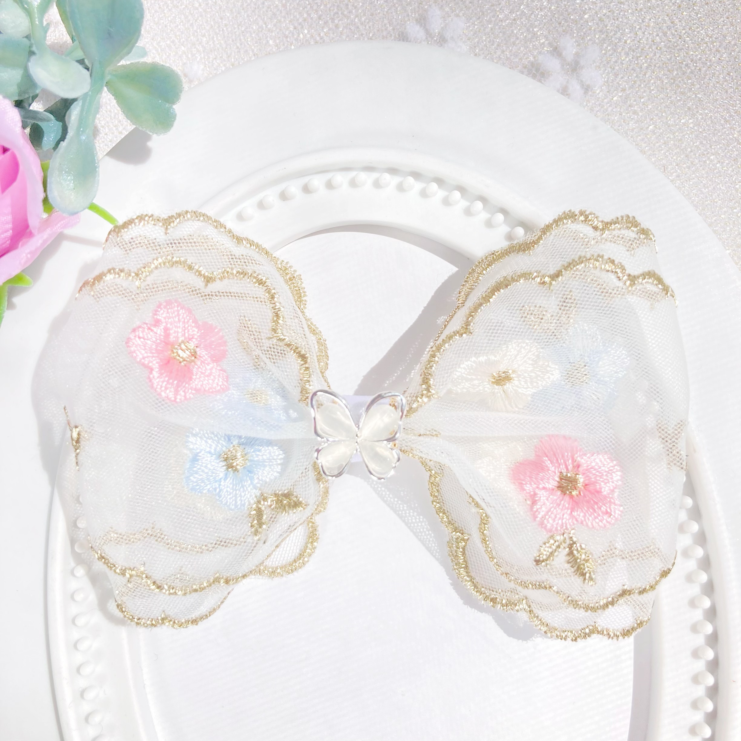 ♥ふんわり花柄刺繍レースリボン♥【ベビー キッズ ヘアクリップ