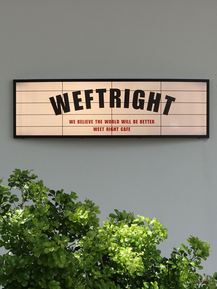 ご自宅や店舗の顔になる玄関を飾る真鍮表札や看板、オリジナルプレート