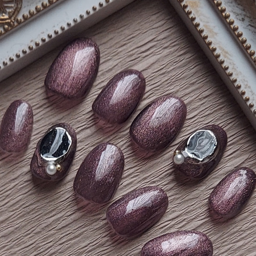 ネイルチップ ダークピンク マグネット プレスジュエリー パール