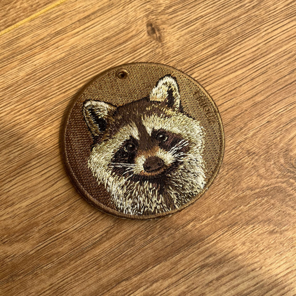 ラビットとラクーン(アライグマ)のティペットです