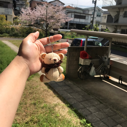 くまちゃんキーホルダーあみぐるみ編みものバッグチャーム飾り