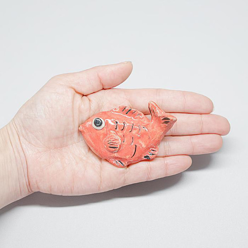 陶器「箸置き（タイA）」 はし置き 箸休め 置物 かわいい 魚