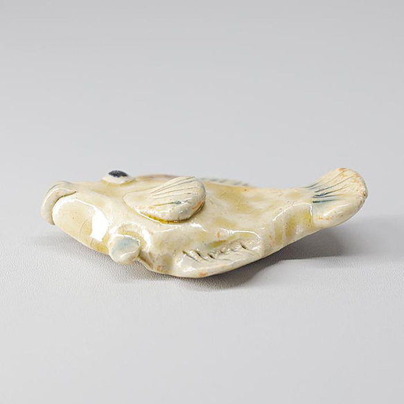 陶器「箸置き（カワハギ）」 はし置き 箸休め 置物 かわいい 魚 手作り 和風 風泥舎 fudeisha-311 4枚目の画像