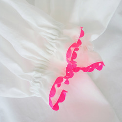『Ｉ am..』と言う名の白シャツ ✕ 蛍光色(ピンク) 11枚目の画像