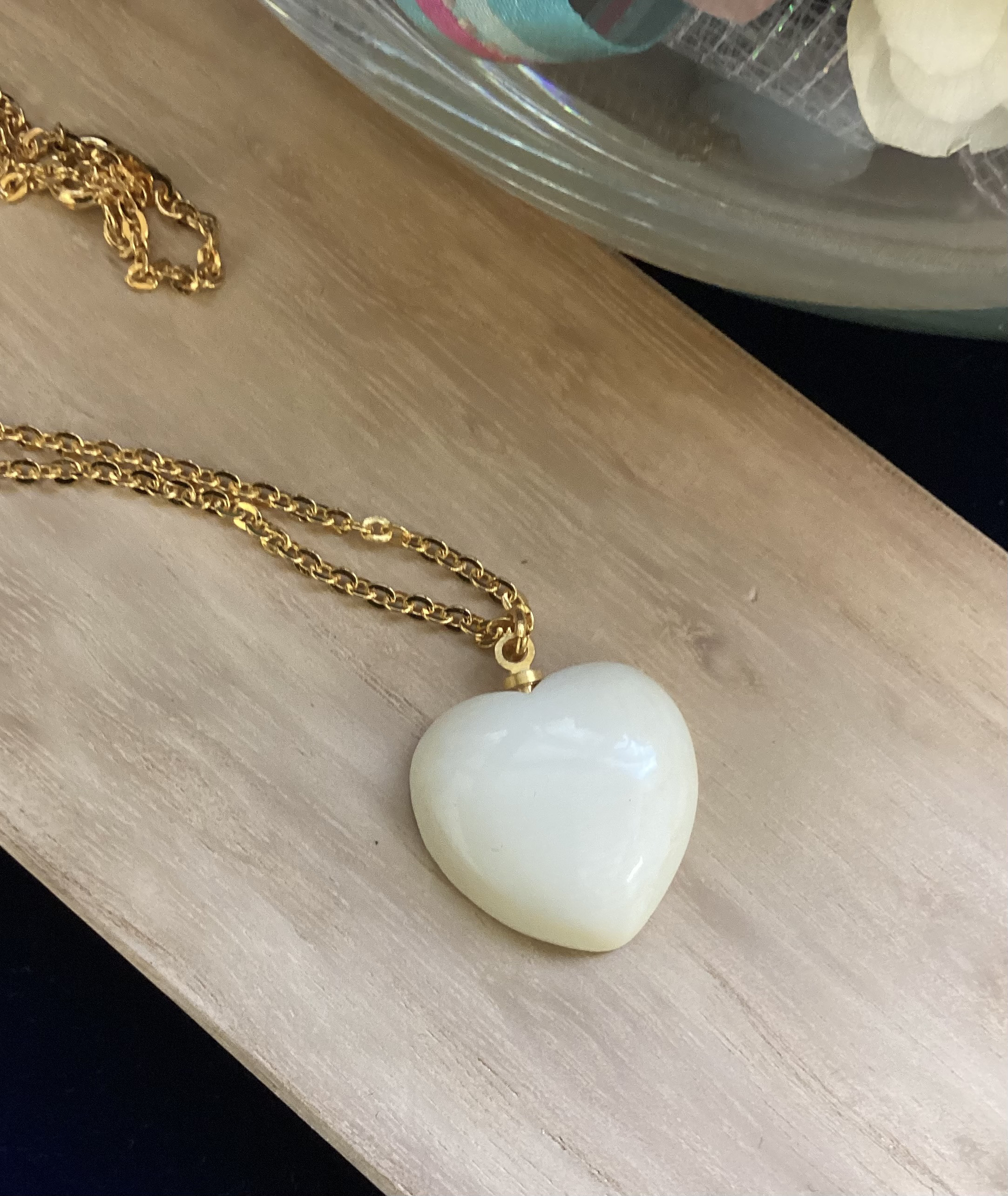 ☆本象牙ペンダント（ハート）※H-10 ネックレス・ペンダント 石橋象牙