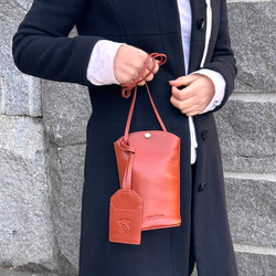 <NEW>小ぶりですが、携帯、長財布が入る実用的なショルダーバッグです。REDBROWN 1枚目の画像