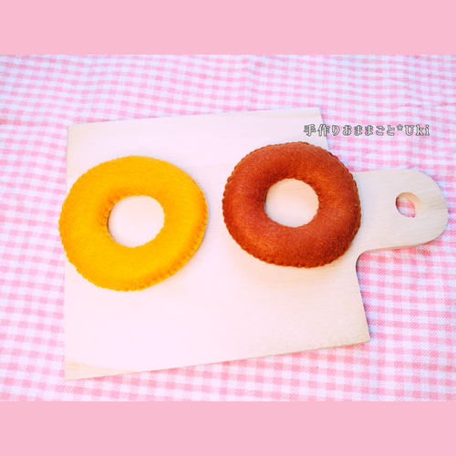 ニャンコ 商品違い多い❌翌日受取通知⭕️様 専用〗フェルトドーナツ