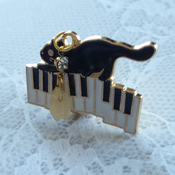 [No.17 ] 帯留め＆帯締め2点セット ネコとピアノと桜 ハンドメイド 5枚目の画像