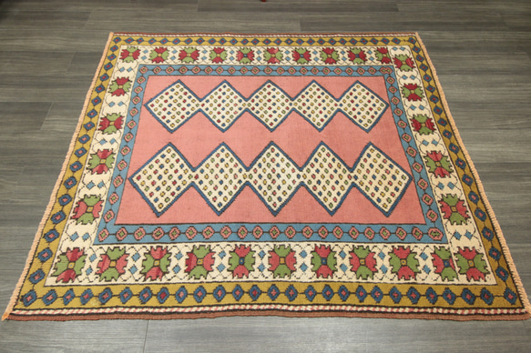 スモーキーカラー　モロッコ　ベルベル族　オールド手織り絨毯　ヴィンテージラグ　150x168cm ＃132 2枚目の画像