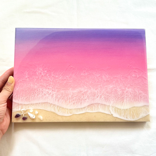 癒しの朝焼けの海＊ オーシャンレジン 波アート 天然石付き