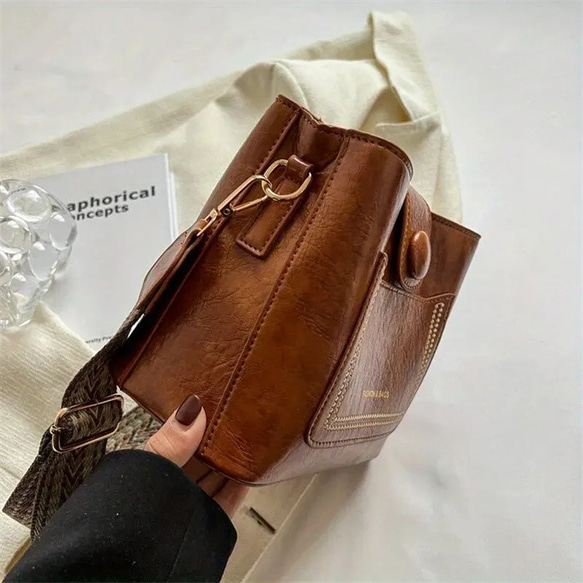 クロスボディバッグシンプルなPUレザーバケットバッグ女性用高級デザイナーハンドバッグ黒ショルダーバッグ 3枚目の画像