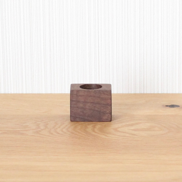 無垢のシンプル印鑑スタンド【ウォールナット】シャチハタ キャップレス9対応 スティックノリ 印鑑立て シャチハタ 7枚目の画像