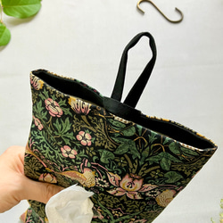 no.95 ボックスティッシュケース/つり下げタイプ/ウィリアムモリス/いちご泥棒/ブラック/黒/ギフト/鳥 4枚目の画像