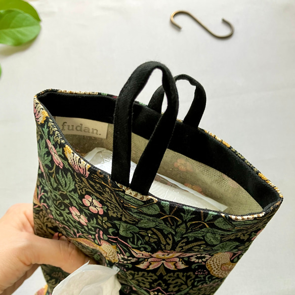 no.95 ボックスティッシュケース/つり下げタイプ/ウィリアムモリス/いちご泥棒/ブラック/黒/ギフト/鳥 5枚目の画像