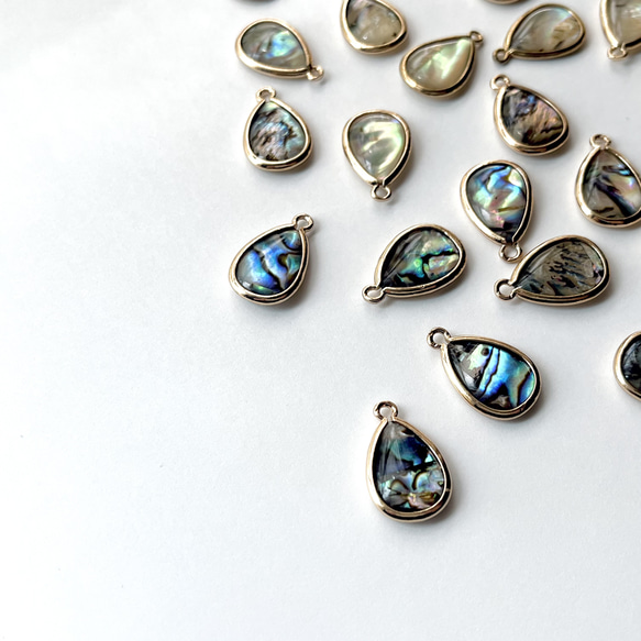 【4個】アバロンシェルチャーム＊雫型 1枚目の画像