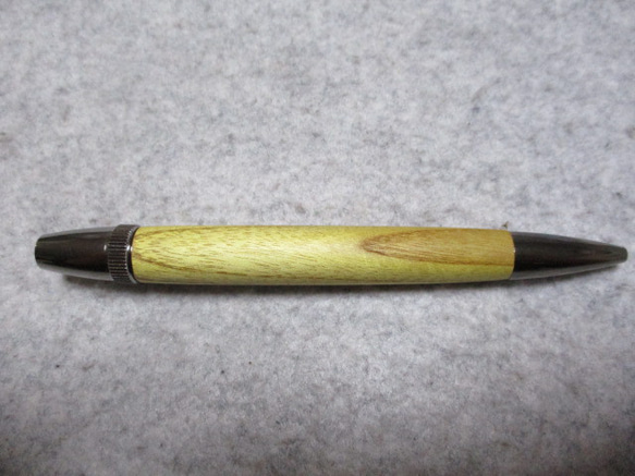 漆(うるし)　オイル仕上げ　回転式ロングパトリオットボールペン　　　 3枚目の画像