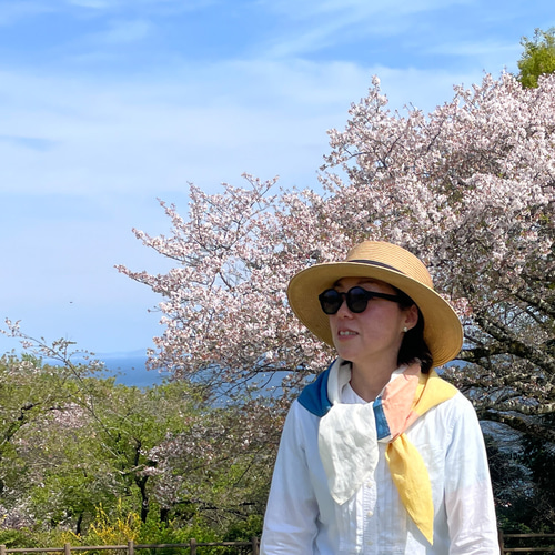 送料無料 藍染+草木染＋泥染 カラフルなリネンパッチワークスカーフ