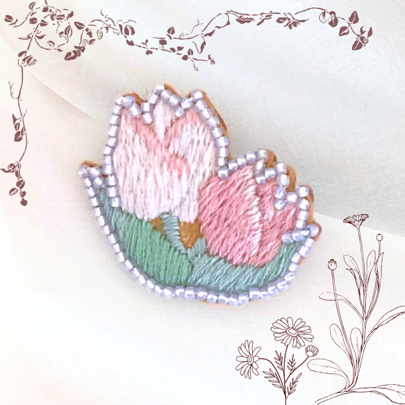 チューリップがかわいい◎刺繍ブローチ◇母の日◇ 1枚目の画像